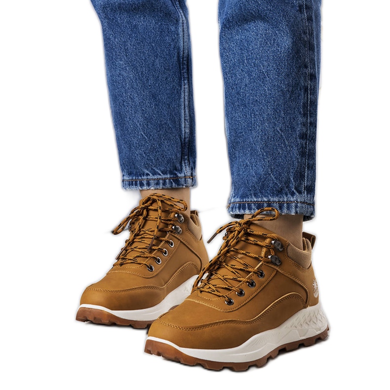 Braune isolierte Damenstiefel von Durani