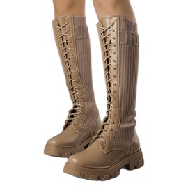 BM Braune Schnürboots von Montis