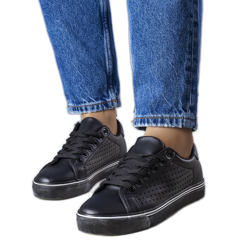 Schwarze Sneakers aus Kunstleder von Joffre