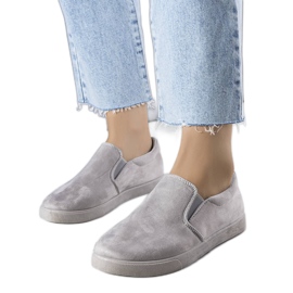 Graue Sneakers aus Öko-Wildleder von Leroy