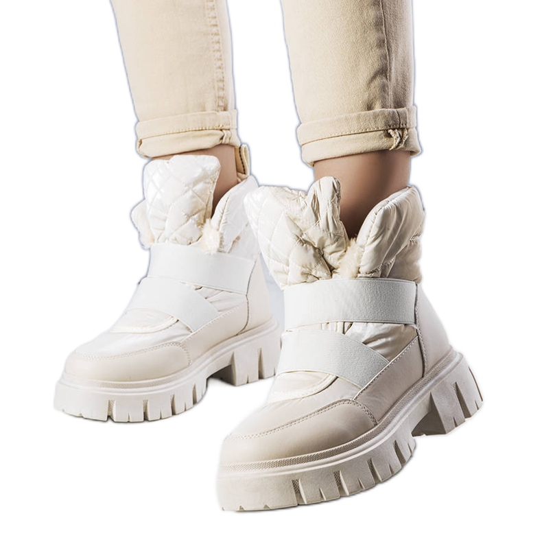 Beige isolierte Schneestiefel zum Hineinschlüpfen von Francisco