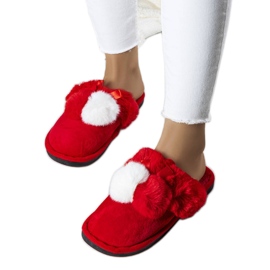 Mütze rote Pantoffeln