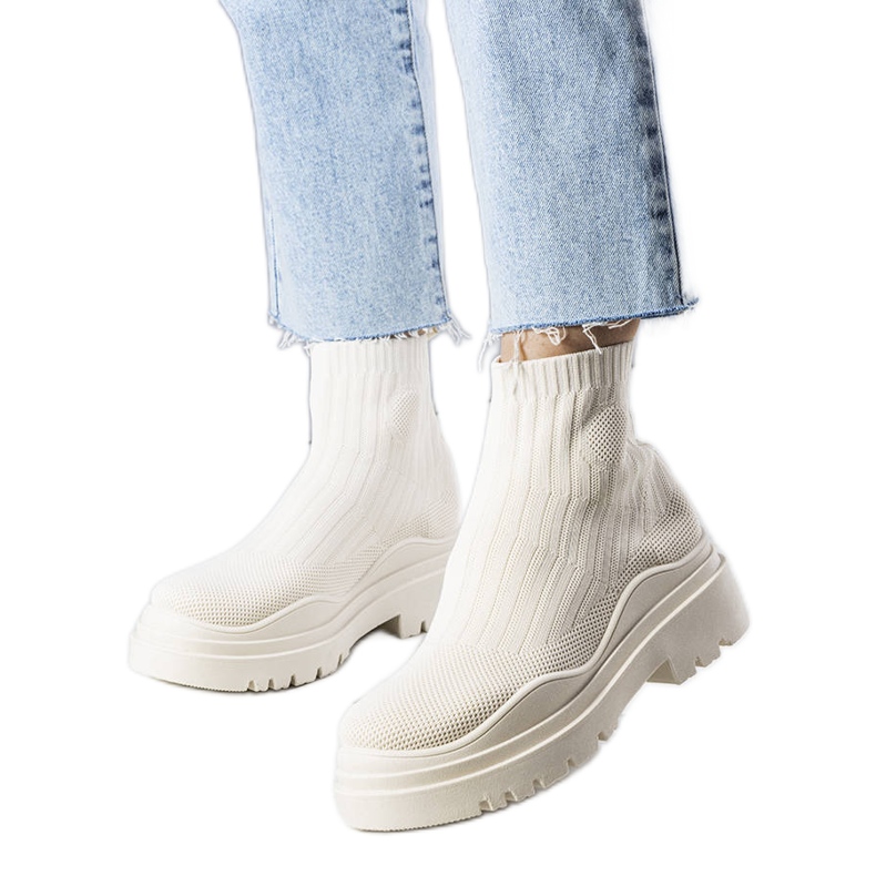 BM Cali beige Sockenstiefel