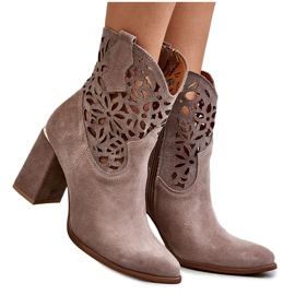 Lewski Shoes Durchbrochene Stiefeletten aus Wildleder Leewski Schuhe 3264 Hellbraun