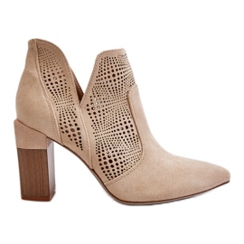 PM1 Durchbrochene Wildleder High Heel Stiefel Hellbeige Leanna braun