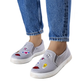 Graue Textilsneaker mit Patches von Anais