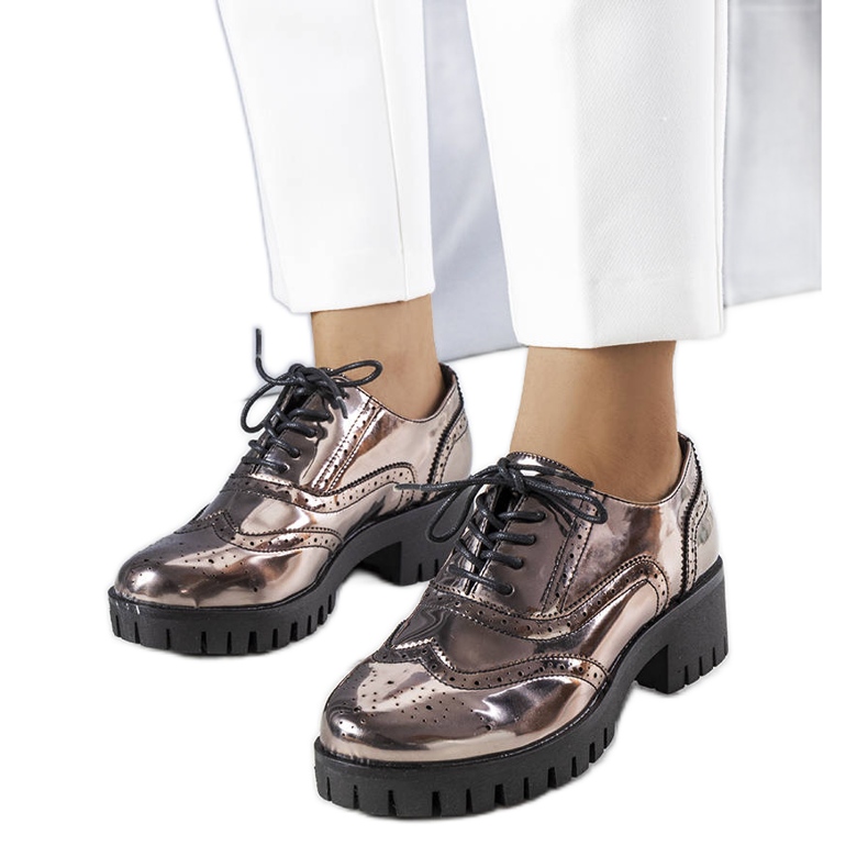 Metallic schwarze Schuhe von Myra