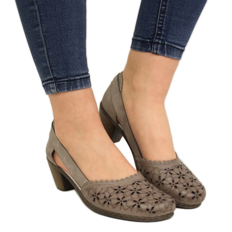 Damen beige durchbrochene Lederpumps Rieker 40986