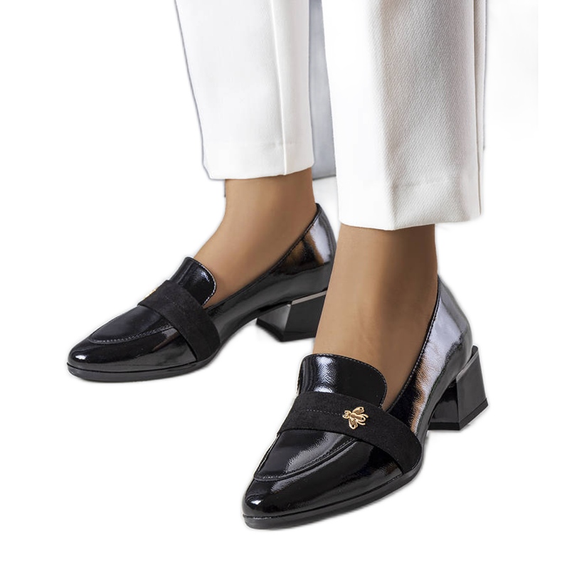 Vinceza Pumps aus schwarzem Lackleder