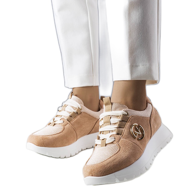 Beige Plateausneaker von Kristine