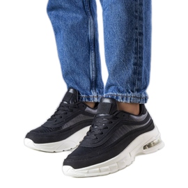 Courtne schwarze Turnschuhe