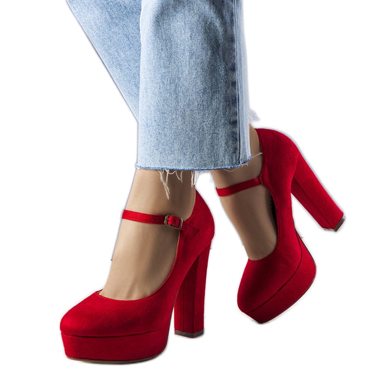 Rote Absatzpumps von Johnnie