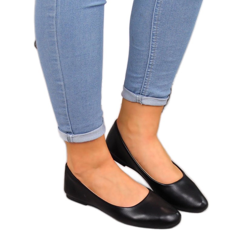 Klassische Damen Ballerinas schwarz eVento 9BL02-1029