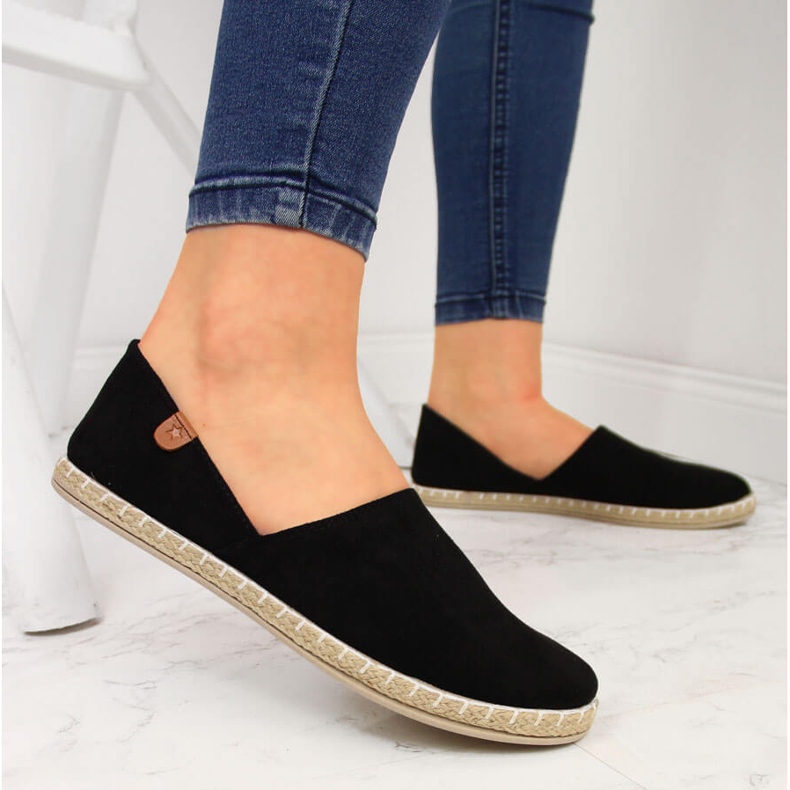 Damen-Espadrilles zum Hineinschlüpfen mit Ausschnitten schwarz NEWS 20TX02-2416