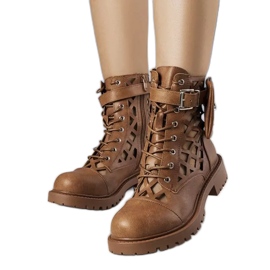 BM Cecelia braun durchbrochene Stiefel