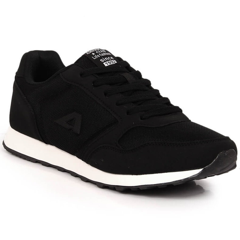 American Club 136/23 schwarzer Schnürsportschuh