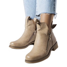 Beige Stiefel mit Ausschnitten Pat