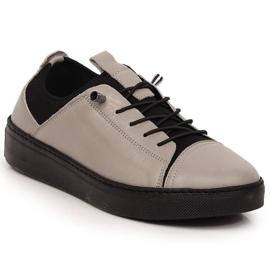 Damen-Slipper aus hellem Leder beige T.Sokolski W22-351