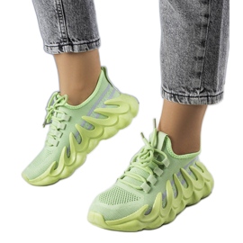 Grüne Sneaker auf modischer Beth-Sohle