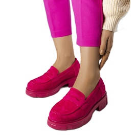 Rosafarbene Schuhe aus Öko-Wildleder von Alacoque