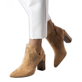 PA1 Dunkelbeige durchbrochene Stiefel von Hachée