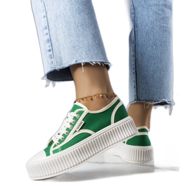 PA1 Connies grüne Plateau-Sneakers weiß