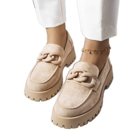 PA1 Beige Lords, verziert mit einer Arpin-Kette