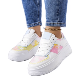 Weiße und blaue Plateauschuhe von Heloise