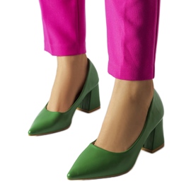 BM Pumps mit hohen Absätzen von Fanchon in Grün