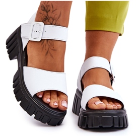 Vinceza Flache Damensandalen aus Leder Weiß Dean