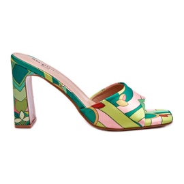 Gemusterte Damenhausschuhe mit Absatz Grün Adelise mehrfarbig