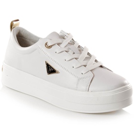 Damenschuhe aus Leder auf der Plattform weiß Filippo DP3533/23