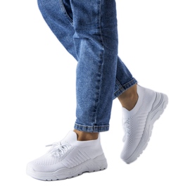 BM Weiße Sneakers mit flexiblem Obermaterial von Gois