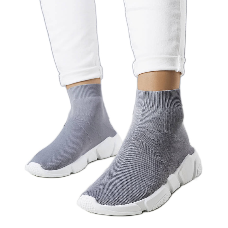 Graue hohe Turnschuhe von William