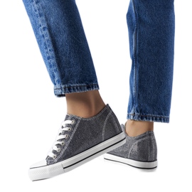 Schwarze Keilsneaker aus Brokat von Crete