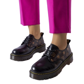 Eugenia schwarze Stiefel mit braunen Einsätzen