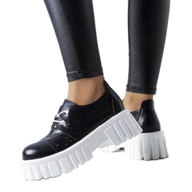 Schwarze durchbrochene massive Schuhe von Camus