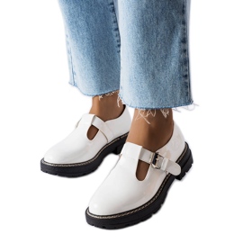 Vaden weiß lackierte Schuhe