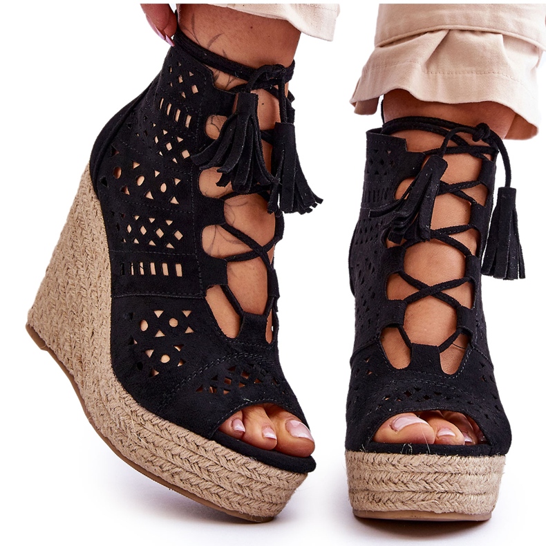 FB1 Durchbrochene Keilstiefel aus Wildleder Schwarz Berthe