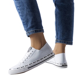 Weiße durchbrochene Turnschuhe Big Star FF274024