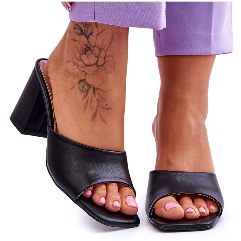 Klassische Lederhausschuhe für Damen Schwarz Loara