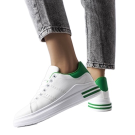 Weiße Sneakers mit grünem Akzent von Davisson