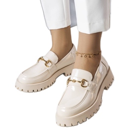 Beige lackierte Schuhe von Simard