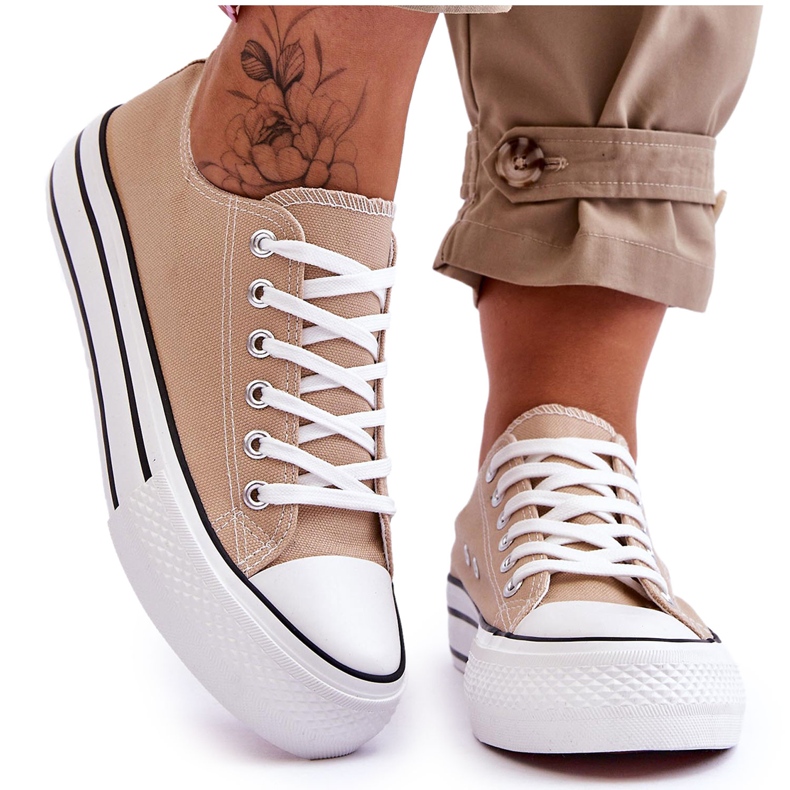 FB2 Damen-Turnschuhe auf einer klobigen Plattform Beige Ember