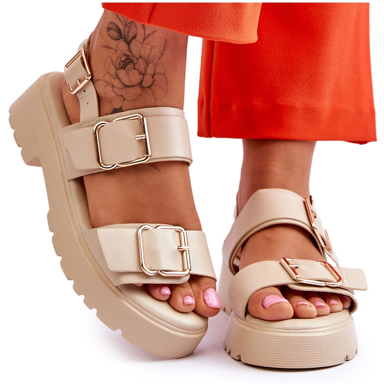 FB2 Bequeme Sandalen aus Leder Beige Alayah braun