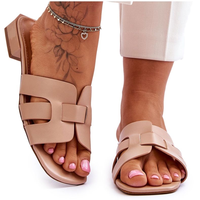 FJ1 Klassische Damen-Lederhausschuhe Beige Fendy