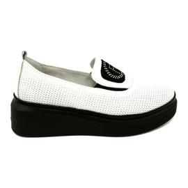 Filippo Weiße stilvolle Damenschuhe aus Leder DP4572/23 WH