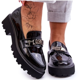 FJ1 Lackierte Mokassins mit Plattformverzierung in Black Glory schwarz