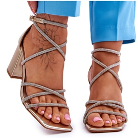 FJ1 Damen Ledersandalen mit Zirkonia Gold Heels Liviano golden