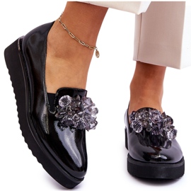 Vinceza Lackierte Loafer mit Keilabsatz und Kristallen Black Loresa schwarz